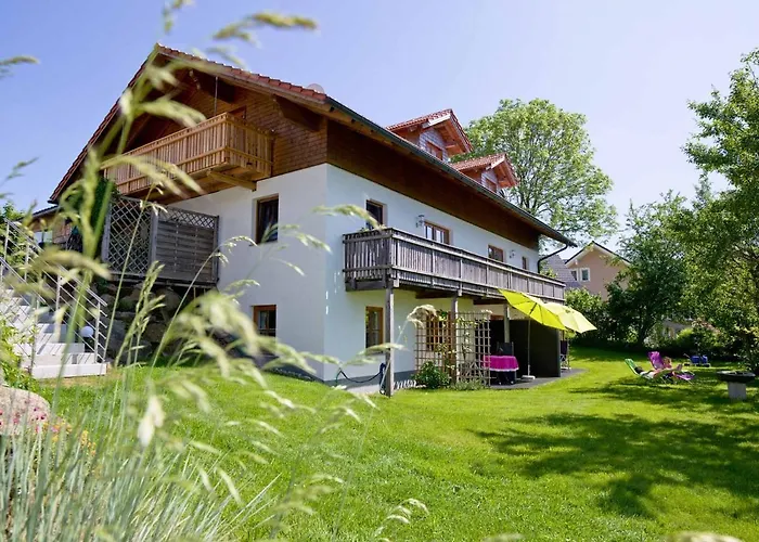 Ferienwohnungen Haus Rachel