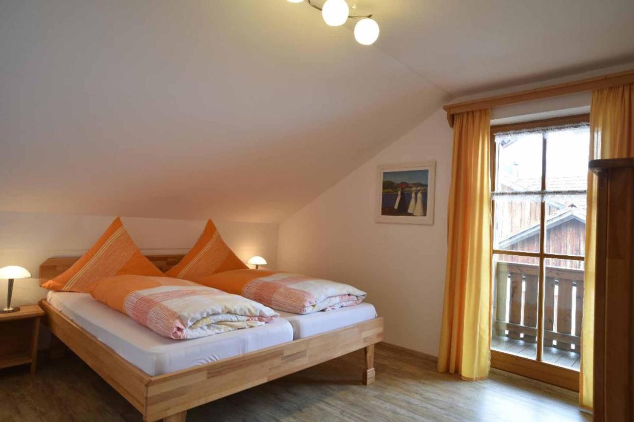 Haus Rachel Apartment